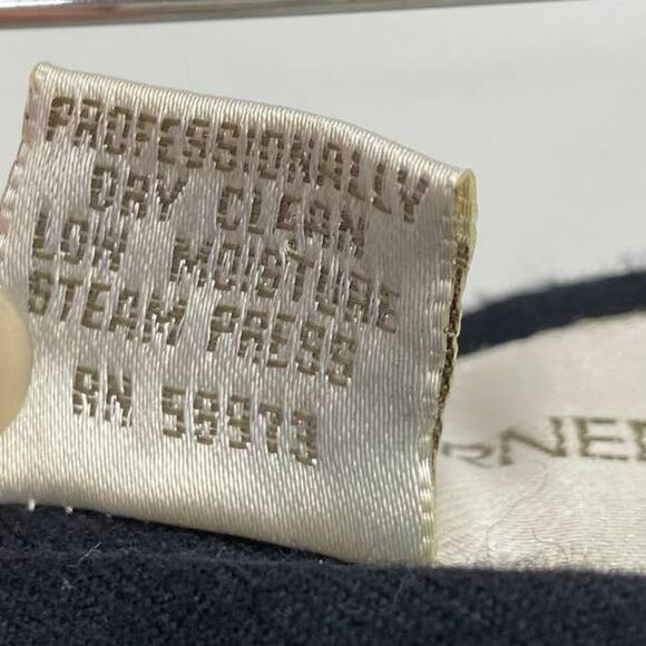 Vintage 90s Casual Corner Pure Wool Pants High Rise Pleated Front Cuffed Black 6 - Picture 8 of 8